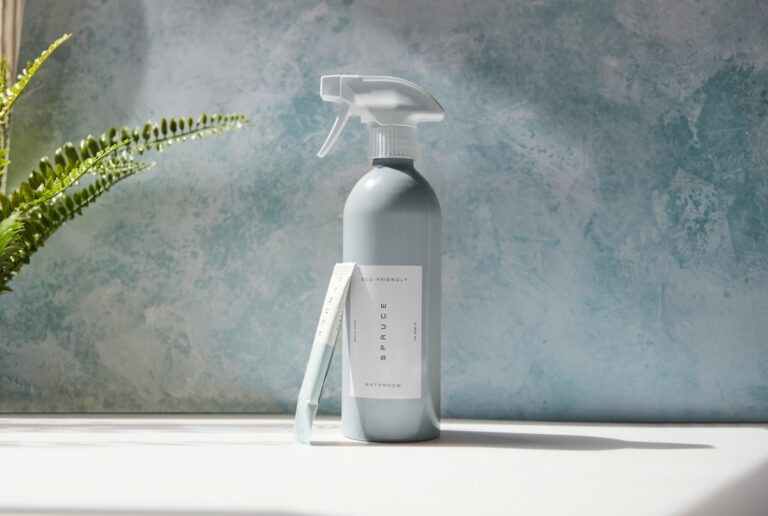 Top Five Reasons to Choose PureCraft Essential for Cleaning Solutions